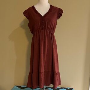 Chic Maroon Ruffle-Sleeve Midi Dress